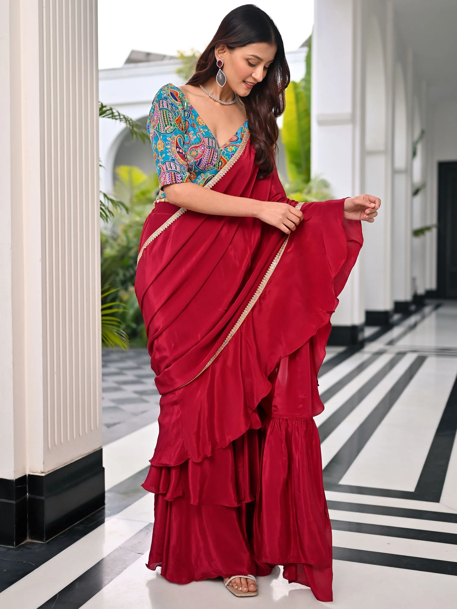 Drama Maroon Saree - Image 9