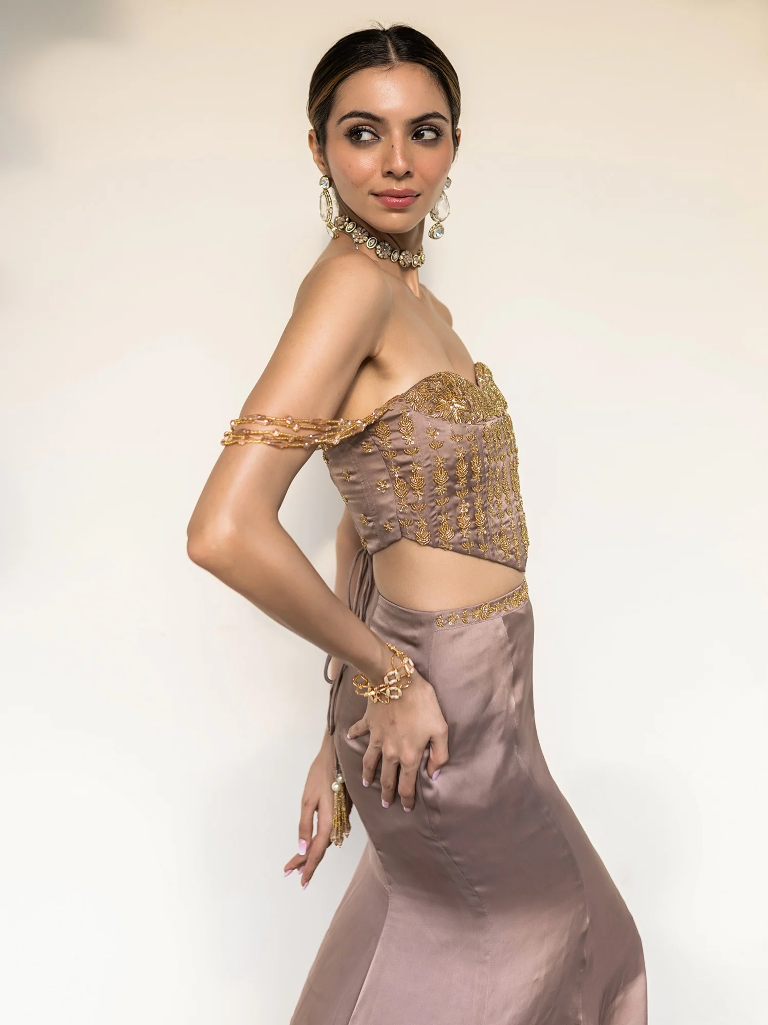 Dreamy Tail Bronze Corset - Image 6