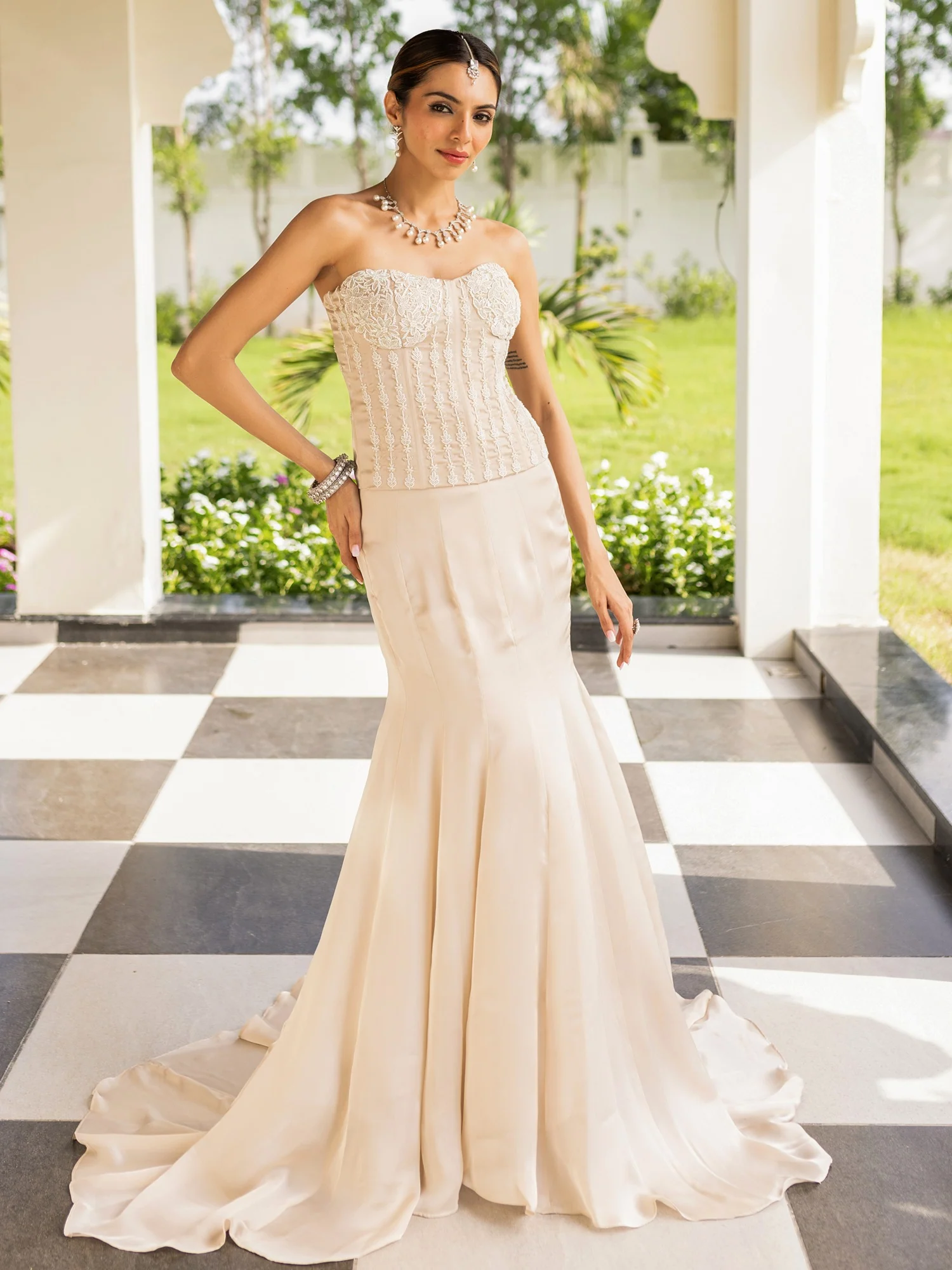Dreamy Tail Ivory Corset - Image 7