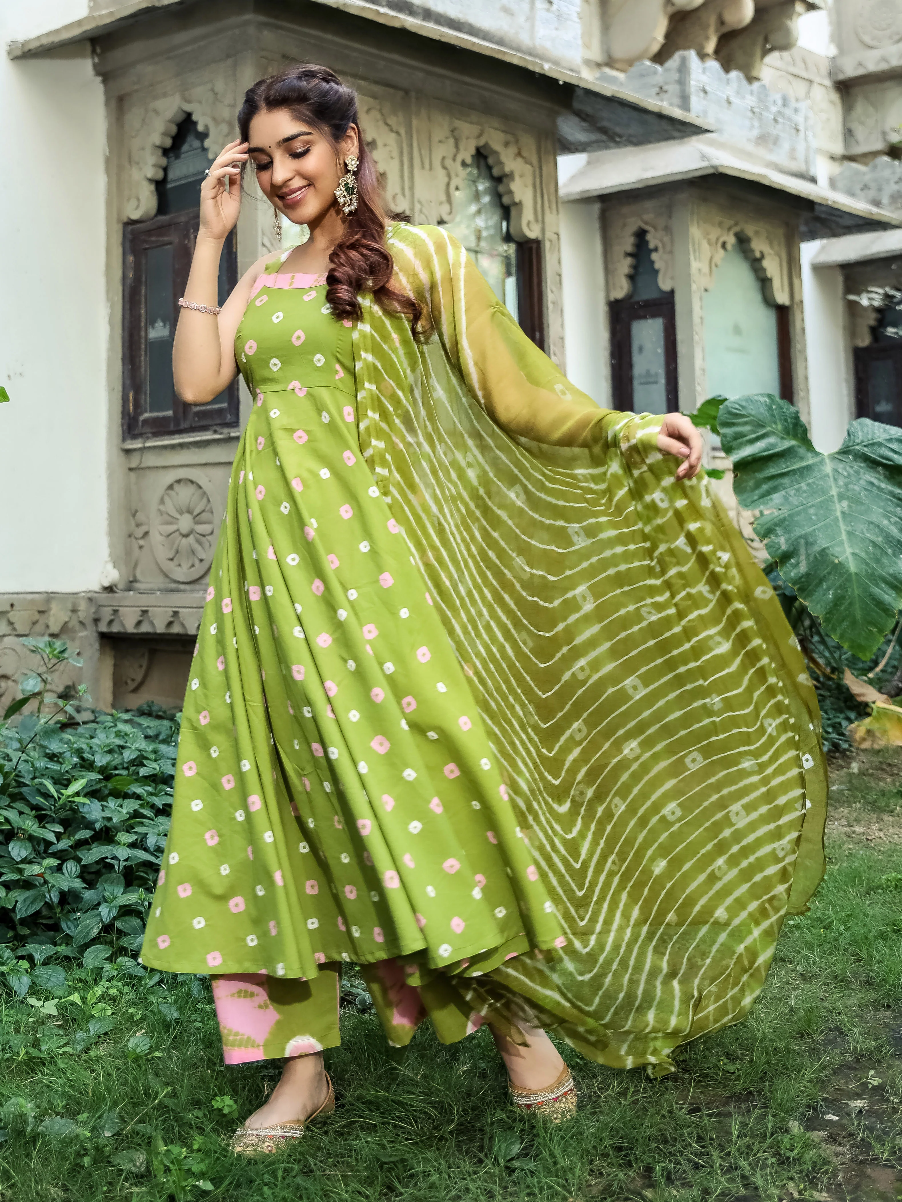 Green Bandhani Cotton Set - Image 5