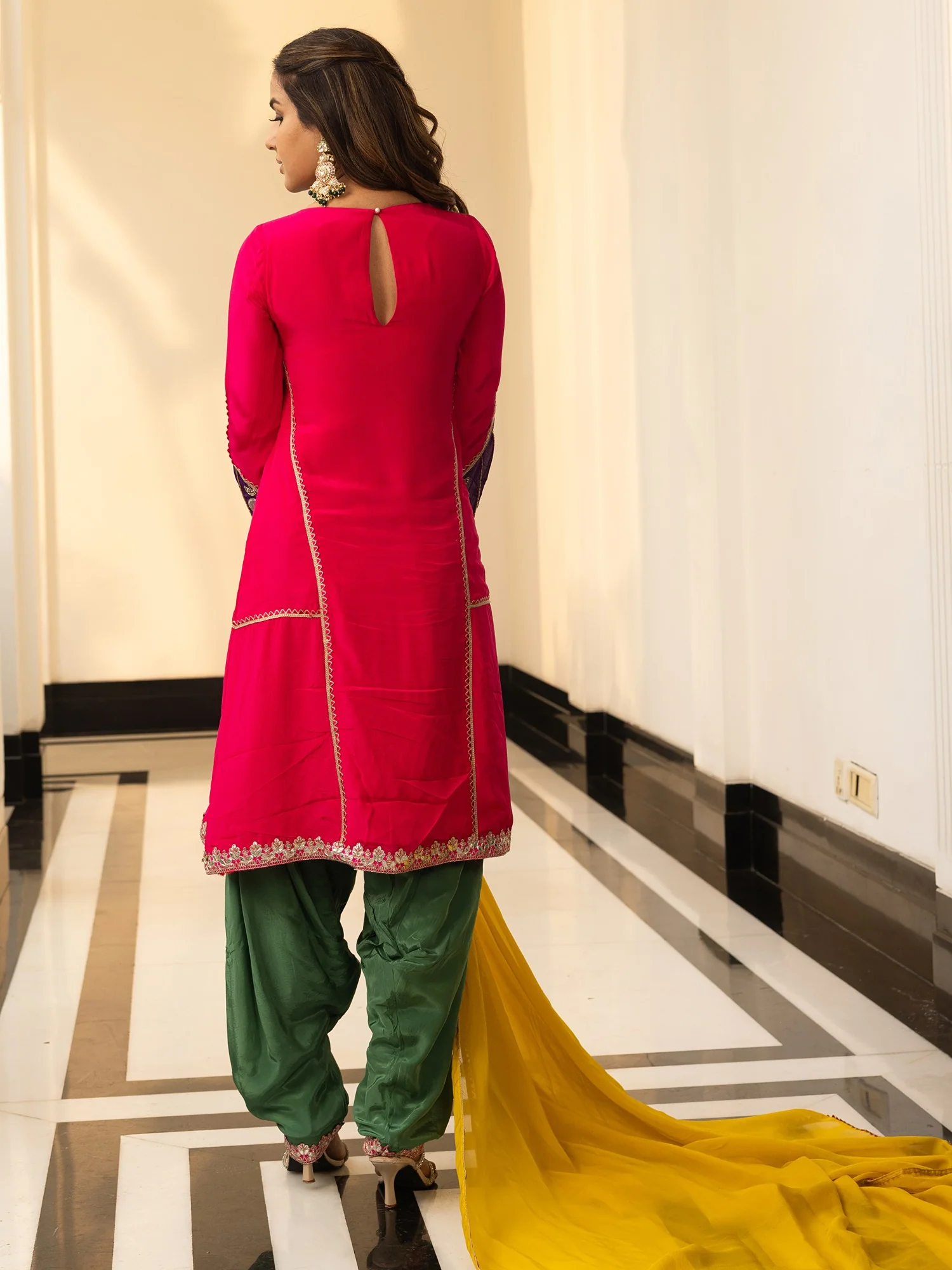 Jasmin Bhasin Pink Patiala set - Image 3