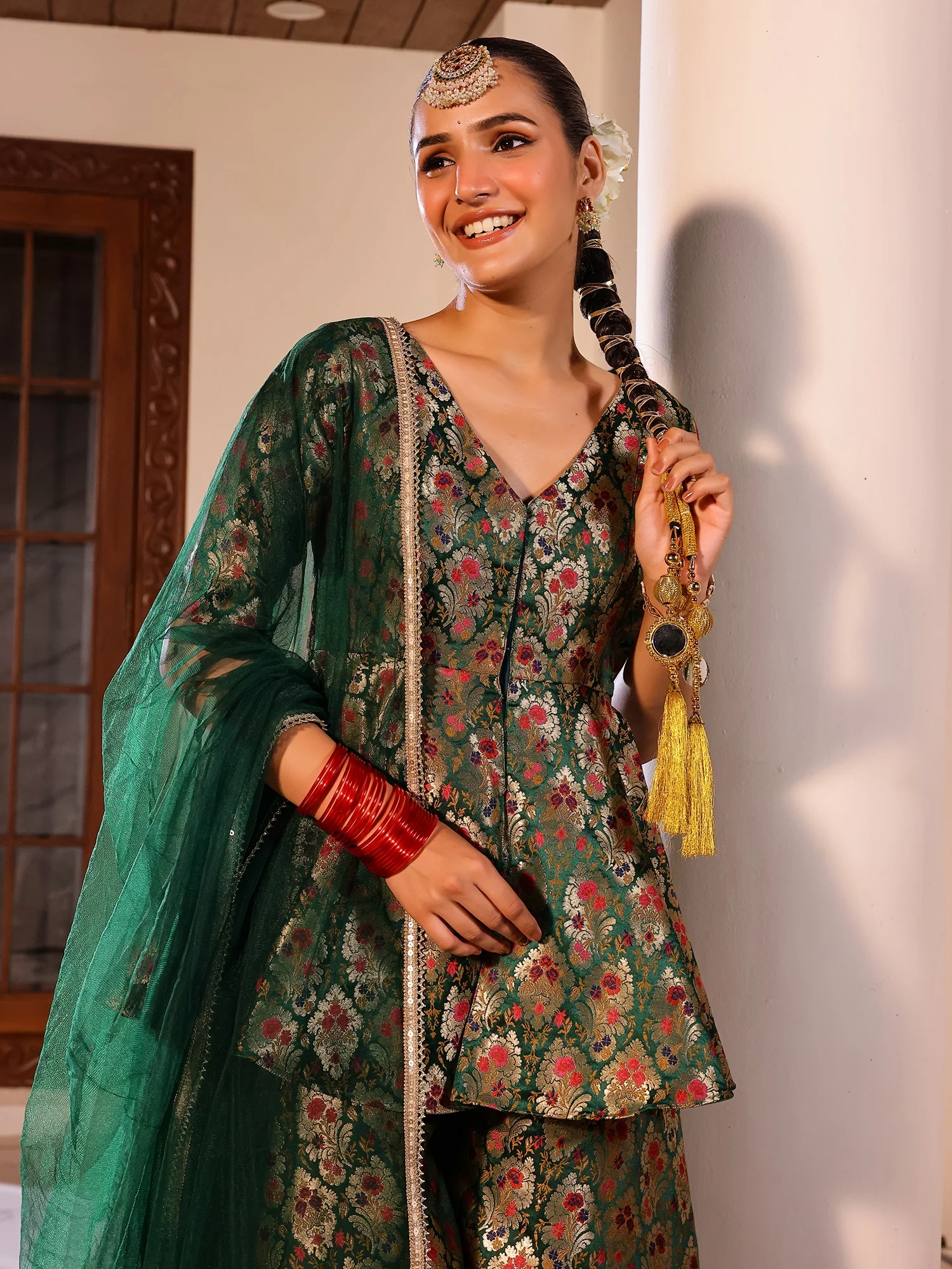 Kimkhab Green Gharara Set - Image 2