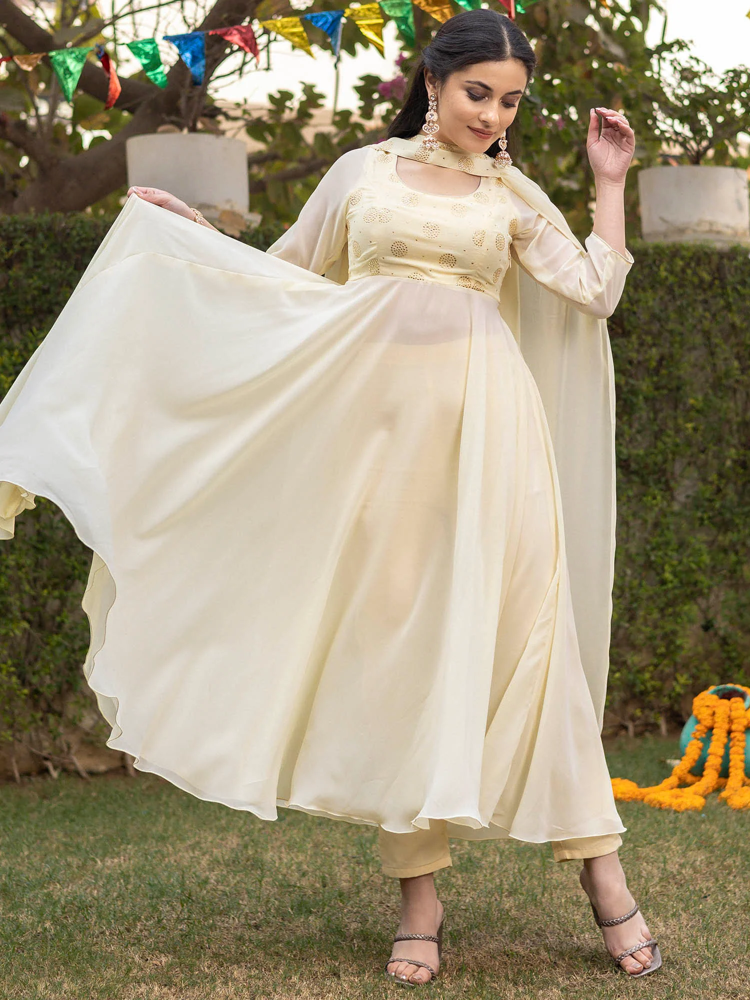 Lemon Yellow Mukaish Anarkali Set - Image 8