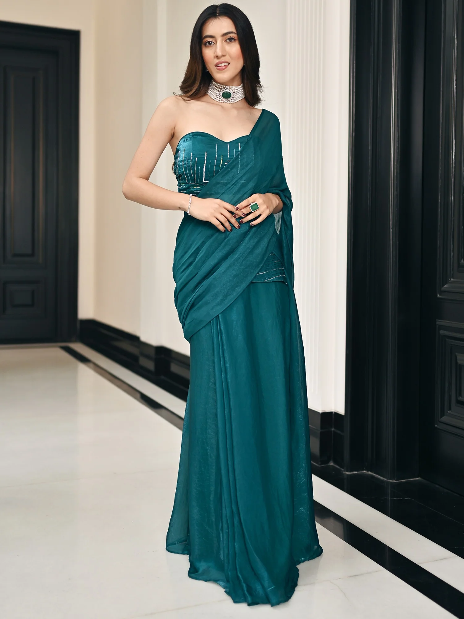 Nayra Turquoise Saree - Image 8
