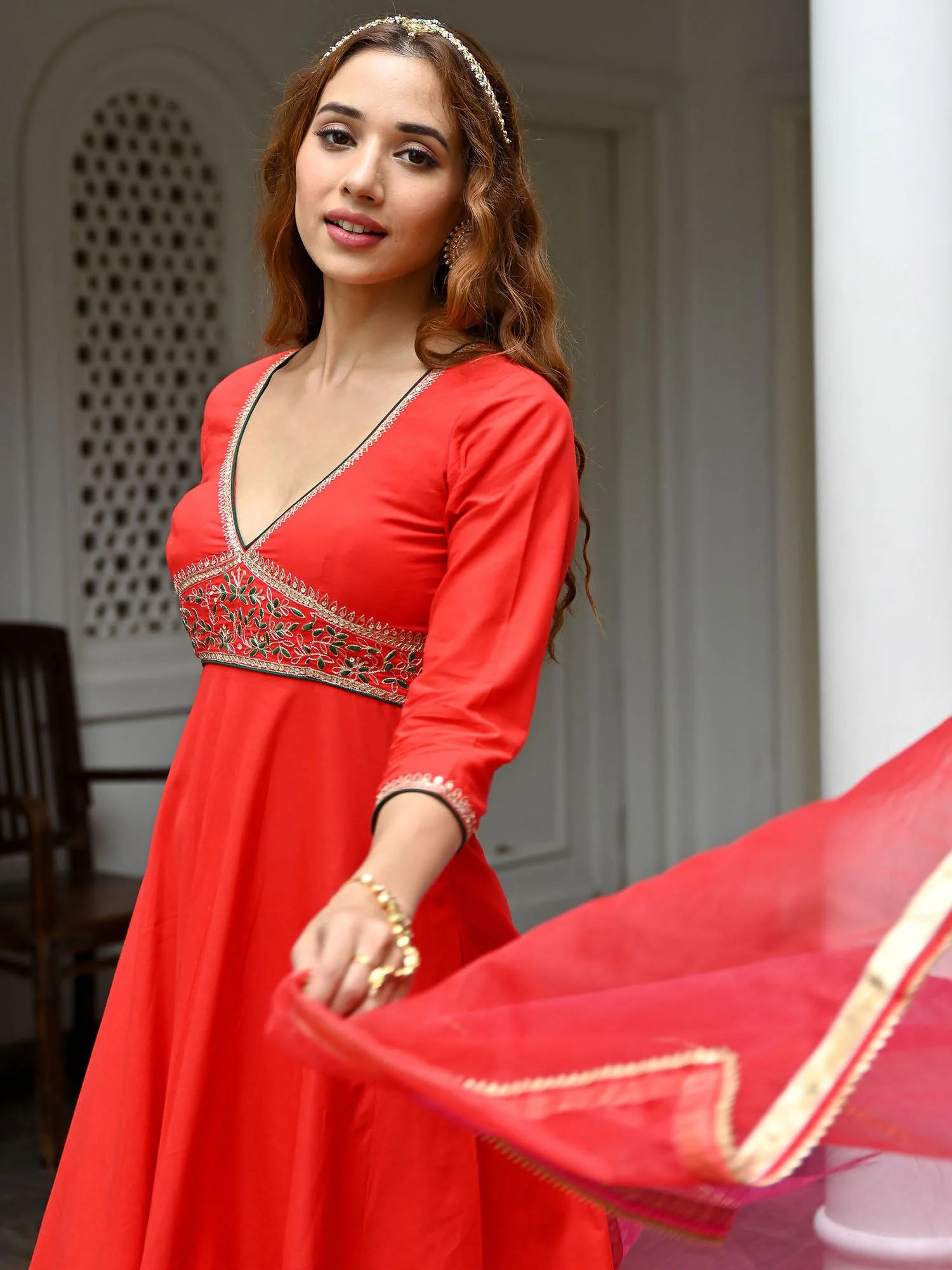 Red Cotton Embroidered Kurta Set - Image 5