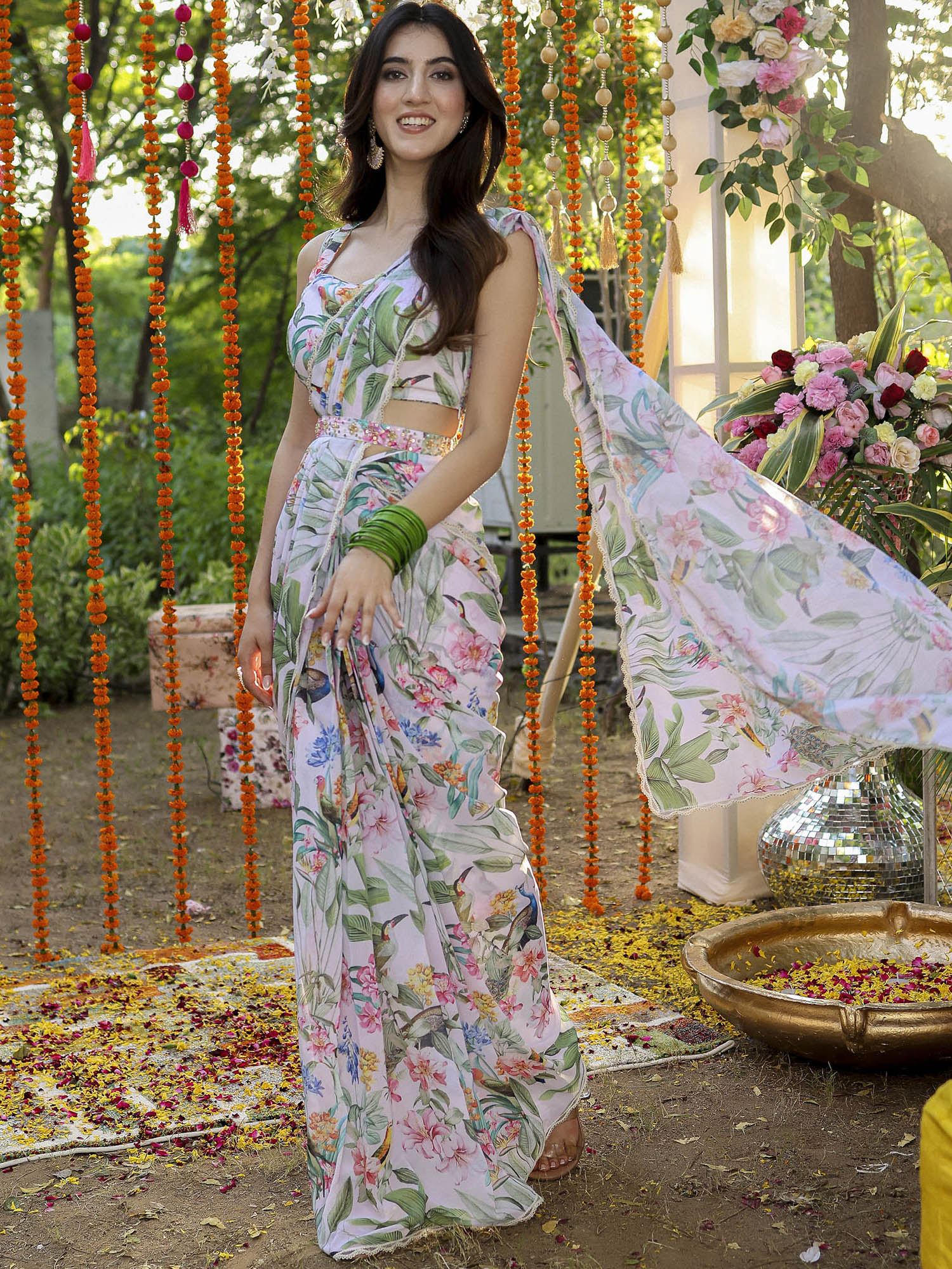 White Printed Predraped Saree - Image 3
