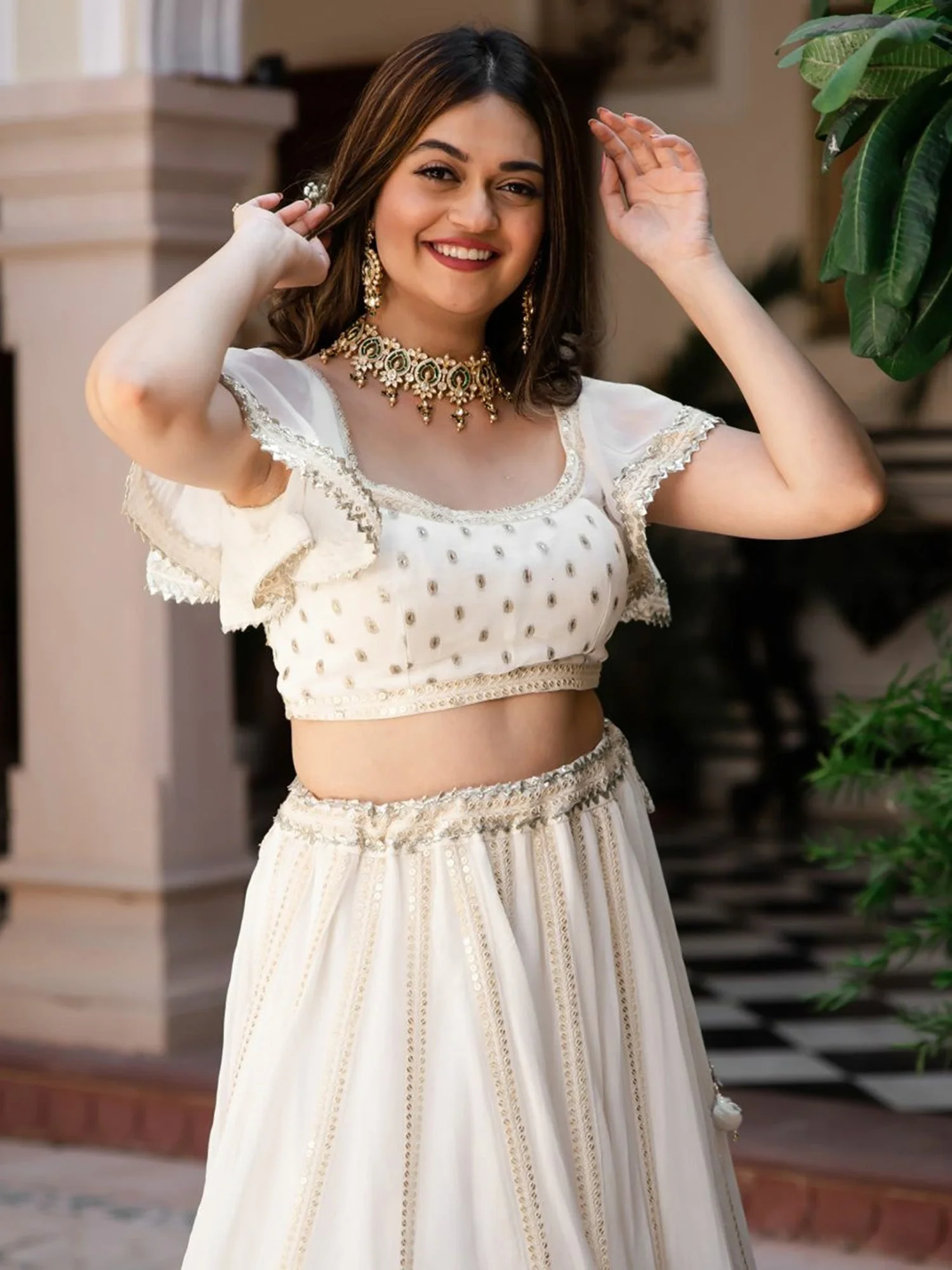 White Zari Georgette Lehenga - Image 5