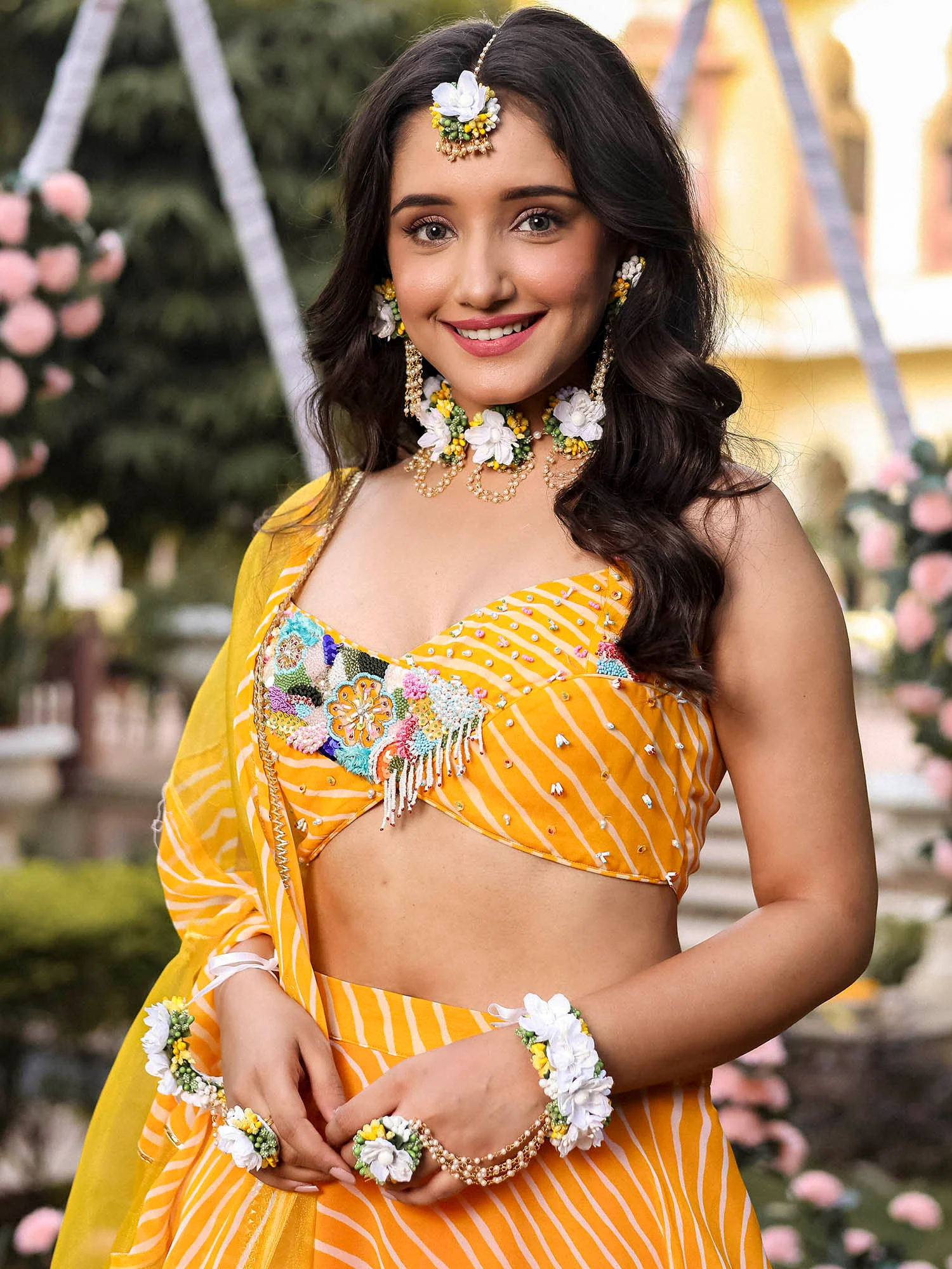 Yellow Leheriya Lehenga - Image 4