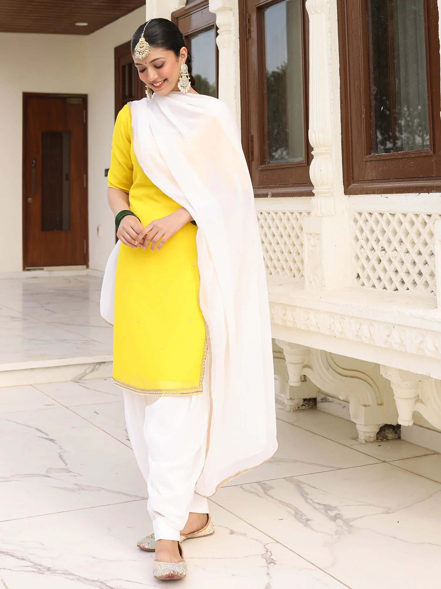 Yellow & White Contrast Patiala Set - Image 4